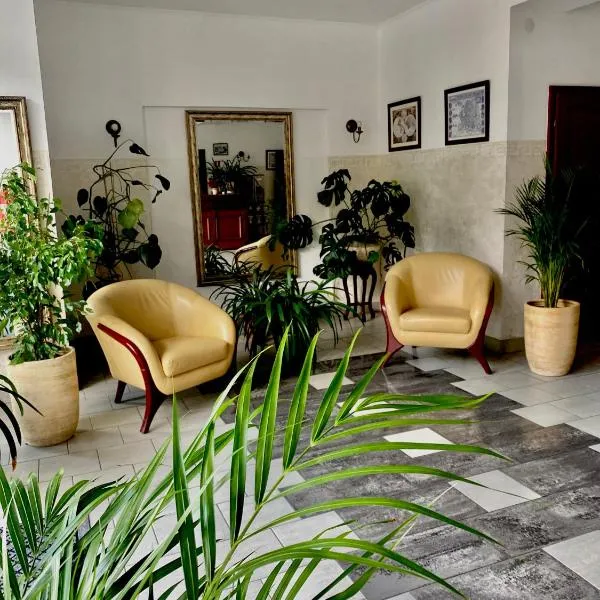 Zajazd Kadar, hotel ve Visle