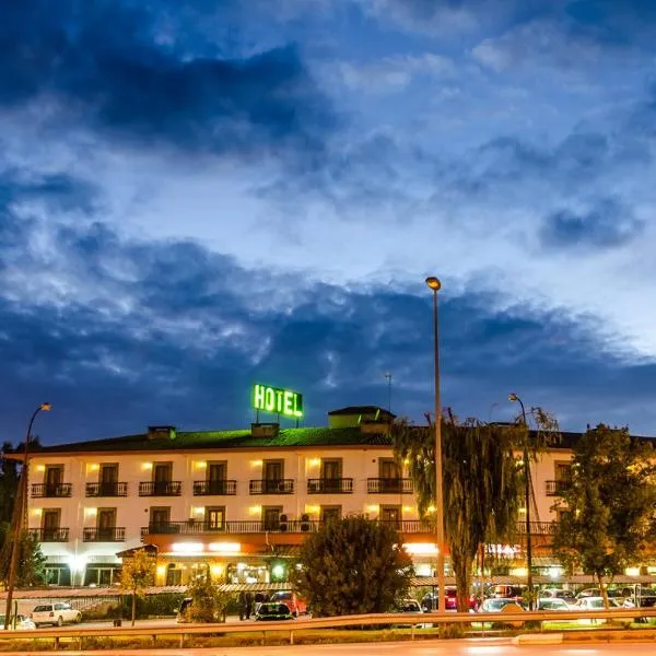 Hotel Zodiaco, hotel in Bailén