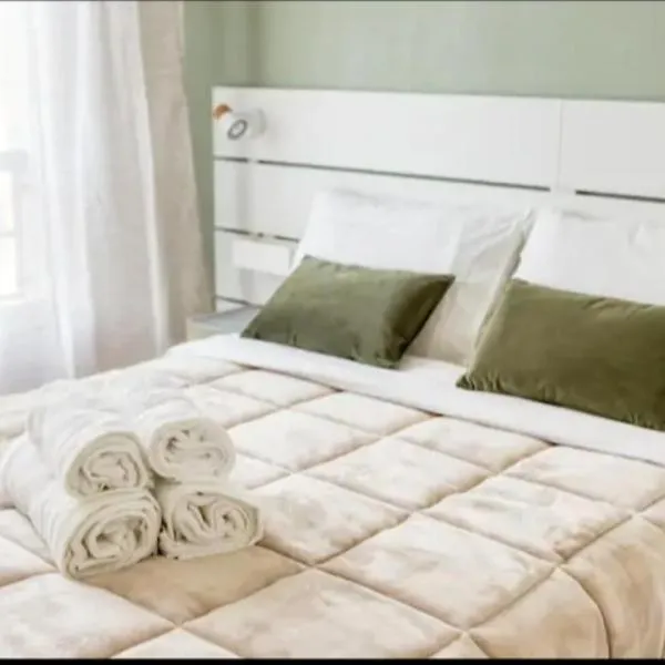 2 Appartements au Centre d'EVRY proches de PARIS – hotel w mieście Courcouronnes