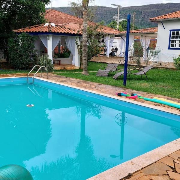 CASA FELIZ com PISCINA
