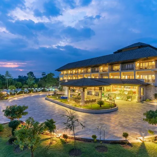 Soaltee Westend Resort Chitwan, hotel em Chitwan