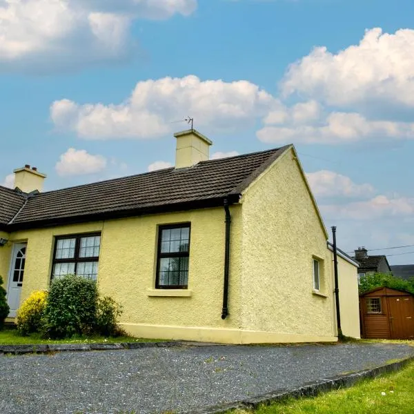 Garden Holiday Cottage by Trident Holiday Homes, hotel in Clogheen