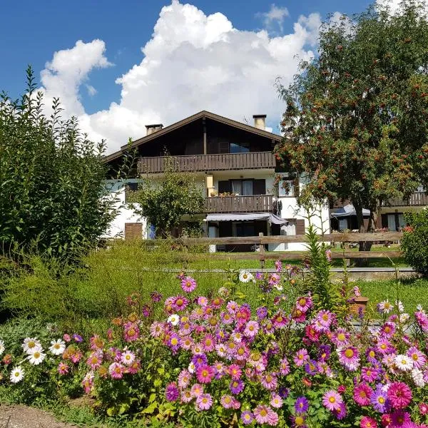 Casa Luisa، فندق في تيزيرو