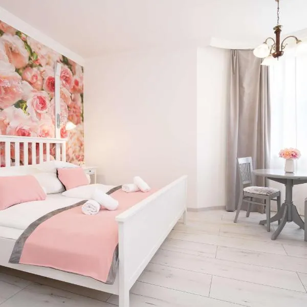 Villa Rose Garden, hotel em Nyíregyháza