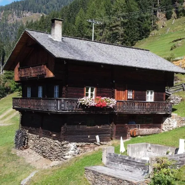 Almhütte Egger Obheimat, hotel i Außervillgraten