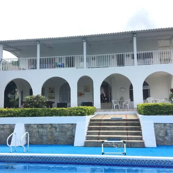 Casa de campo mesitas del colegio, Hotel in El Colegio