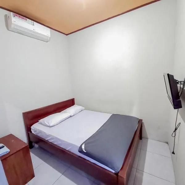Hotel Gerung 2 near Luwes Mall Nganjuk Mitra RedDoorz, hotel in Nganjuk