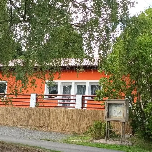 Penzion U Kapličky, hotel in Útvina