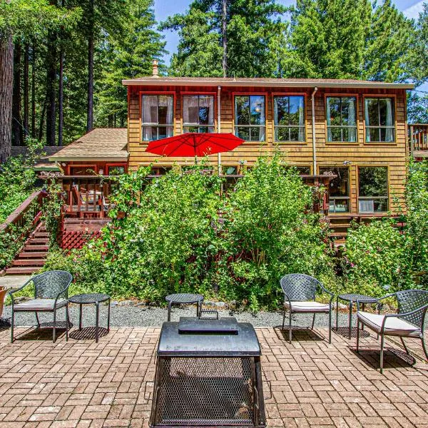 Sunrise Mountain Retreat, hotel a Cazadero