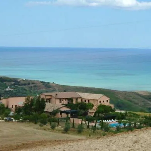 Agriturismo Le Macine, hotel u gradu Silvi Marina