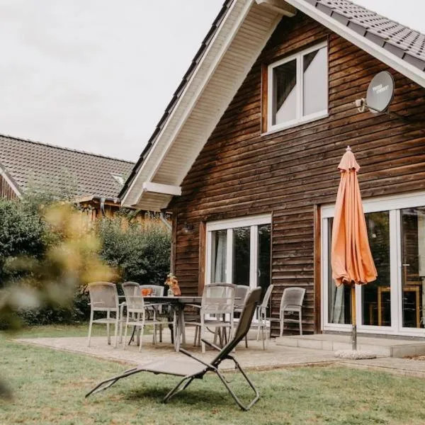 Haus Mimi Zarrentin am Schaalsee, hotel v destinaci Zarrentin