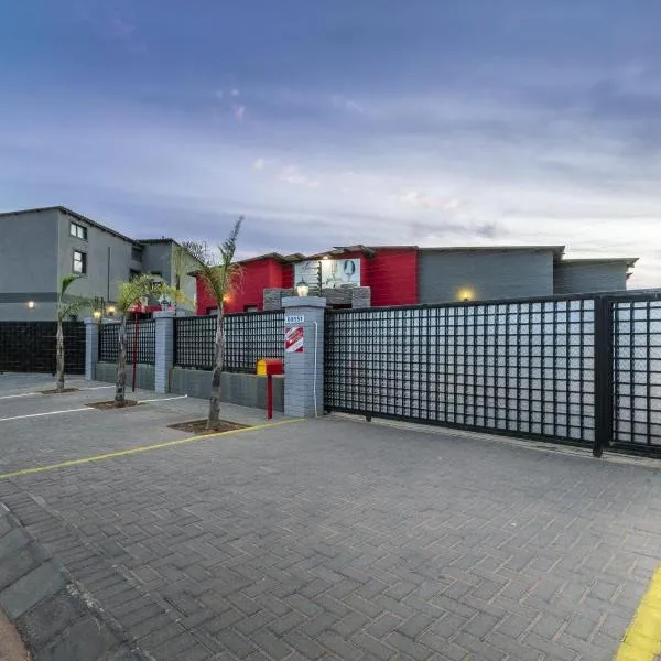 Madamz Bed & Breakfast, hotel in Gaborone