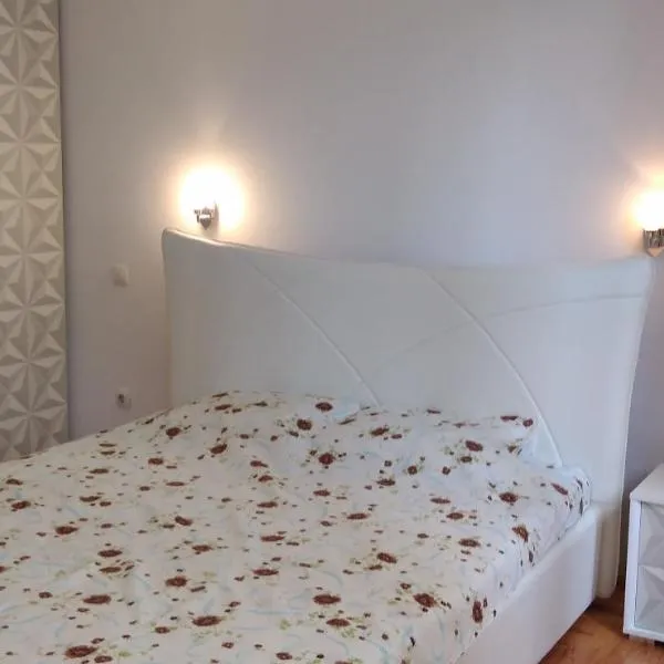 Lovely condo next to salt room, bus station, hotel a Skopje