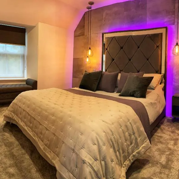 Laburnam Villa - Luxury 4 bedroom accommodation in the heart of Killin, hotel v destinaci Killin