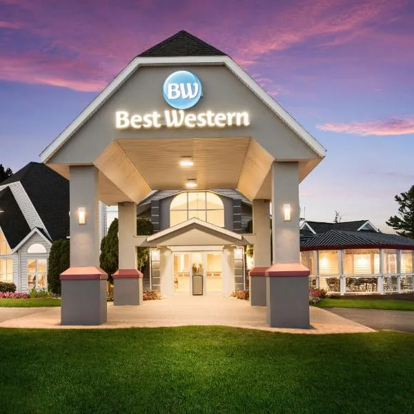 Best Western Harbour Pointe Lakefront, hotel en Saint Ignace