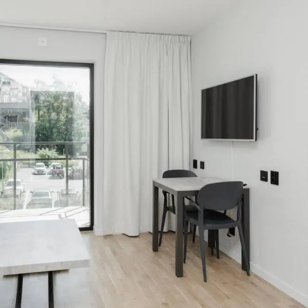 Comfy and well equipped Apartment w free parking, hotel v destinaci Lidingö