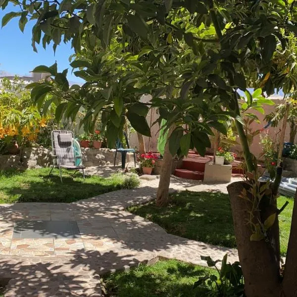 Las Palmeras Eco Hostel, hotel v destinaci Cabanaconde