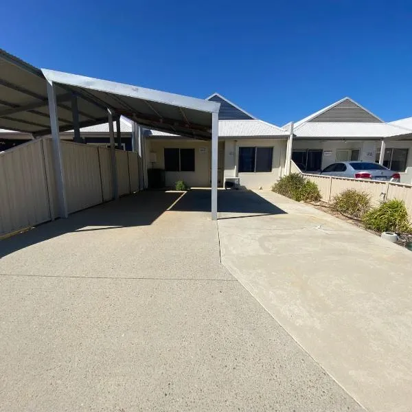 Unit 27 Seafront Estate, hotel u gradu Jurien Bay