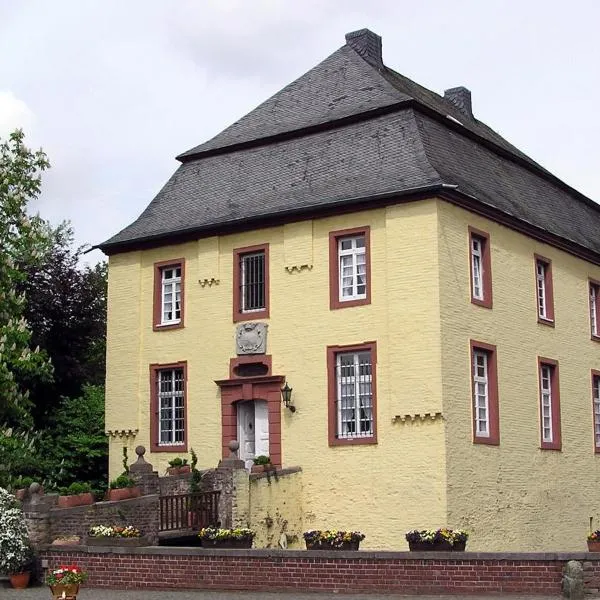 Charmante Ferienwohnungen auf Reitstall Wasserburg Anstel - ein Ort zum Wohlfühlen und Entspannen, Hotel in Rommerskirchen