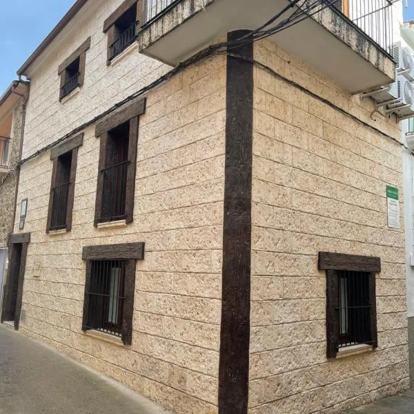 Apartamento rural jama, hotel en Cilleros