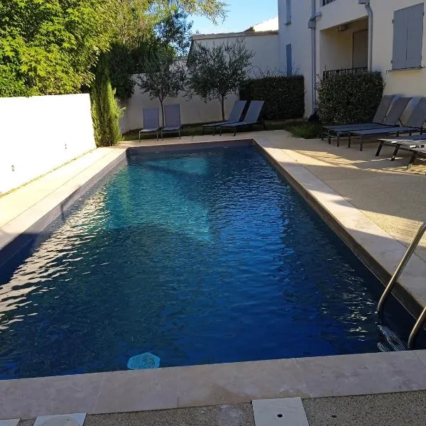 le clos du ventoux – hotel w mieście Malaucène
