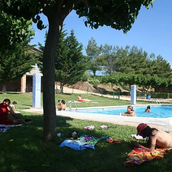 Montsant Park Camping & Bungalow, hotel in El Vilosell