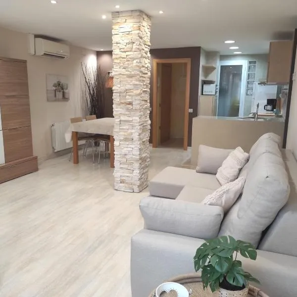 Apartamento en Viladecans cerca del aeropuerto, hotel in Viladecáns