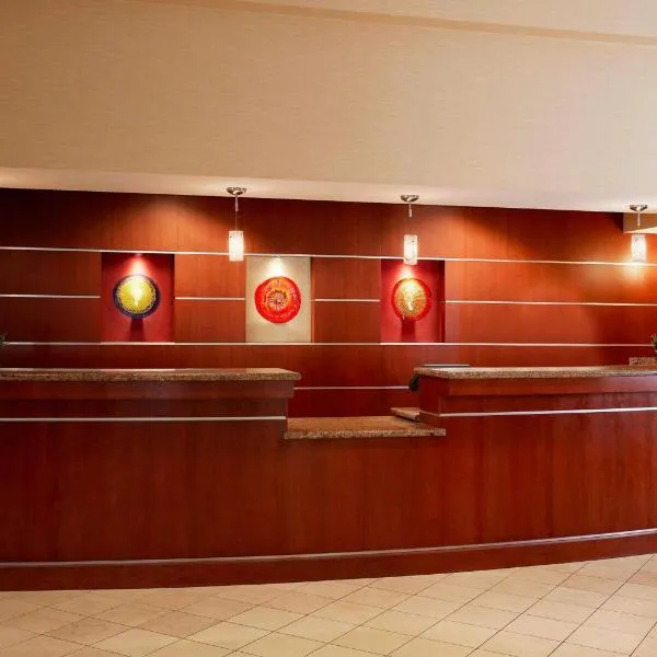 Wyndham Cleveland Airport, hotel in Cleveland