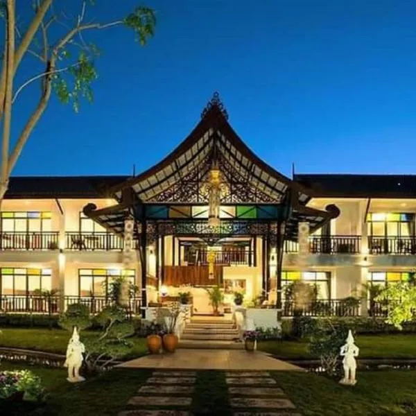 Radateeree Boutique Resort, hotel en San Kamphaeng
