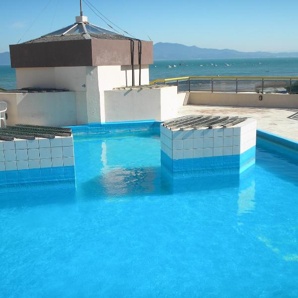 Apartamento vista mar, Ponta das Canas com duas piscinas