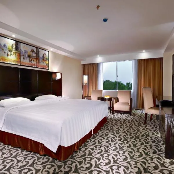 Aston Karimun City Hotel, hotel in Tanjung Balai Karimun