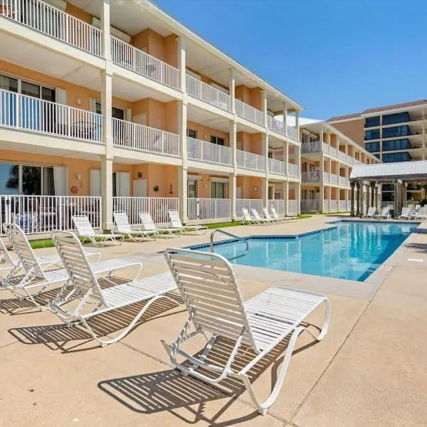 The Pelican Place - Amazing Views, Top Floor Condo, hotell i Dauphin Island