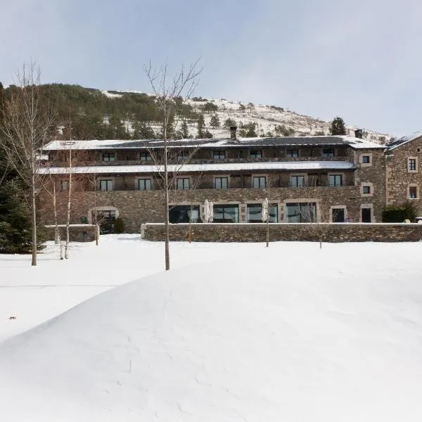 Hotel Bernat de So, hotel in Llivia