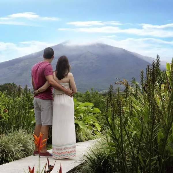 Colinas del Miravalles Hotel & Hot Springs, hotel v destinaci Guayabos