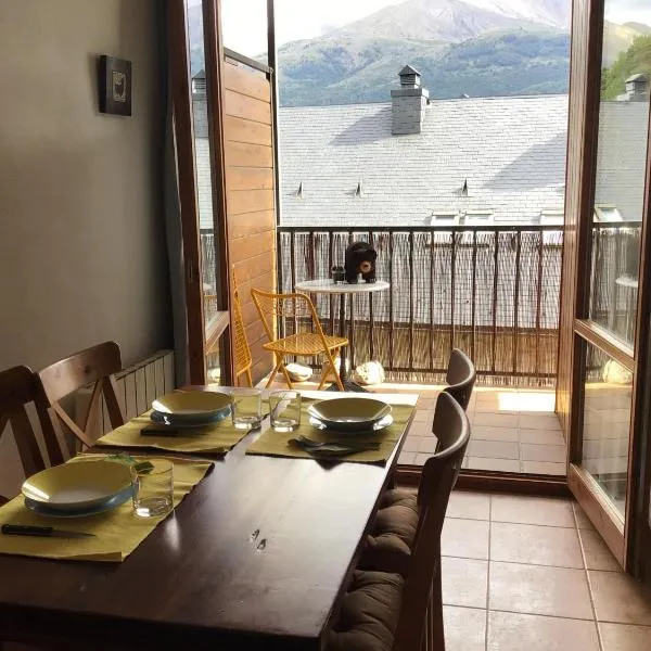 Paso del Onso – hotel w mieście Escarrilla