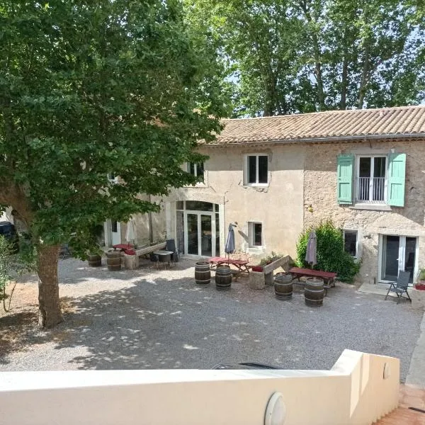 Domaine Le Piboul、Fontcouverteのホテル