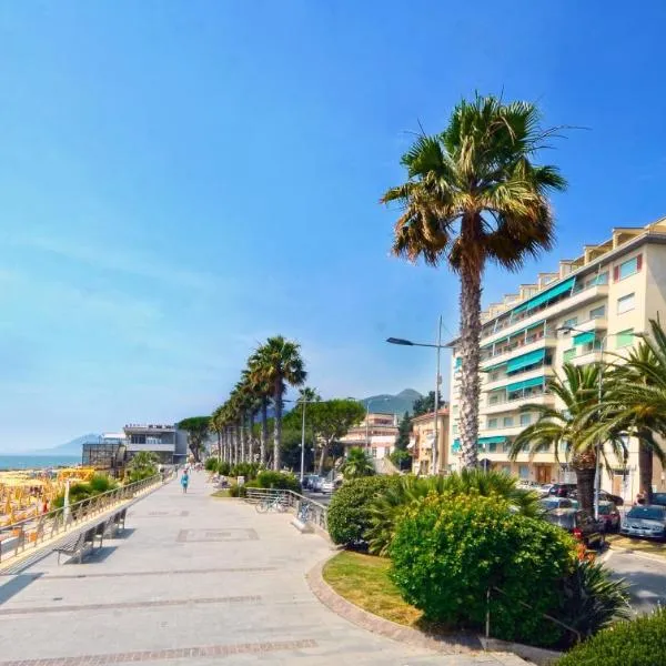 Hotel Lido Mazzini, viešbutis mieste Loanas