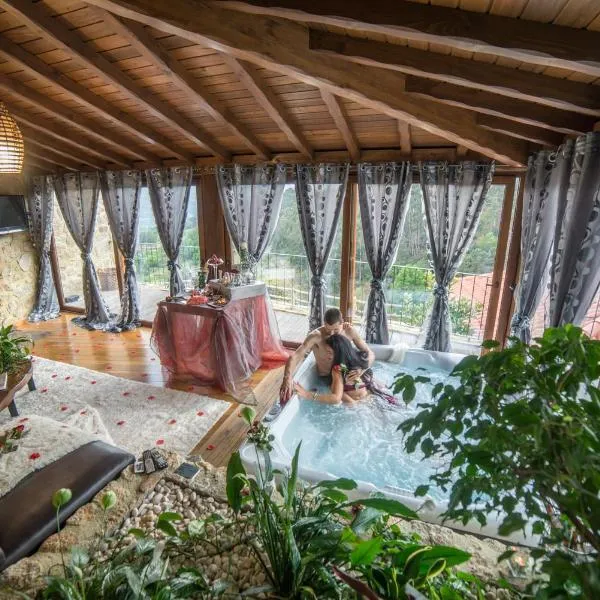 Casa Favo de Mel - Jacuzzi Privado & Lareira - Piscina, hotel v destinaci Arcos de Valdevez