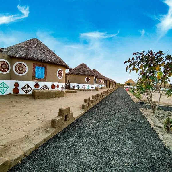 RANN STAR VILLAGE STAY, hotel in Dhordo