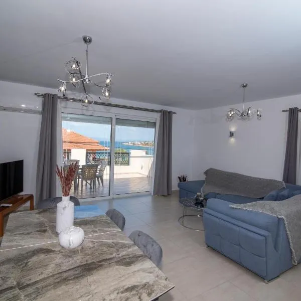 Mary's luxury apartment Elaia.: Elia Laconias şehrinde bir otel