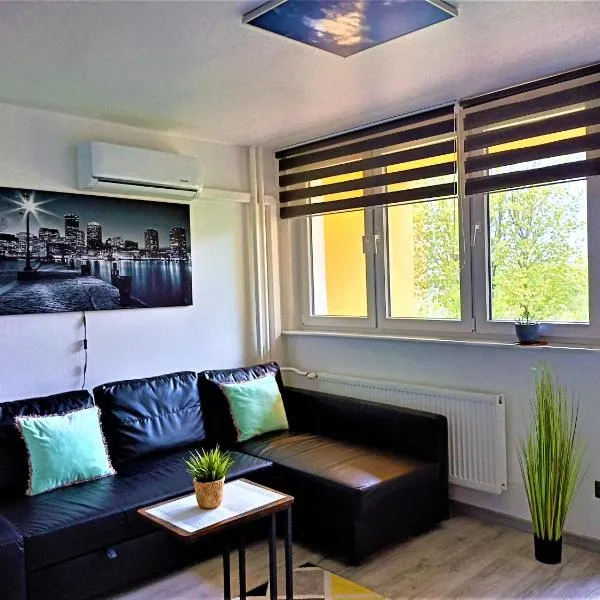 Apartament z balkonem Gliwice Mewy, klimatyzacja, hotel in Gliwice