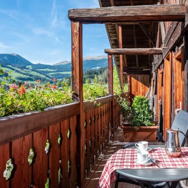 Apartment Linde- Fiechterhof, hotel v destinaci Sarntal