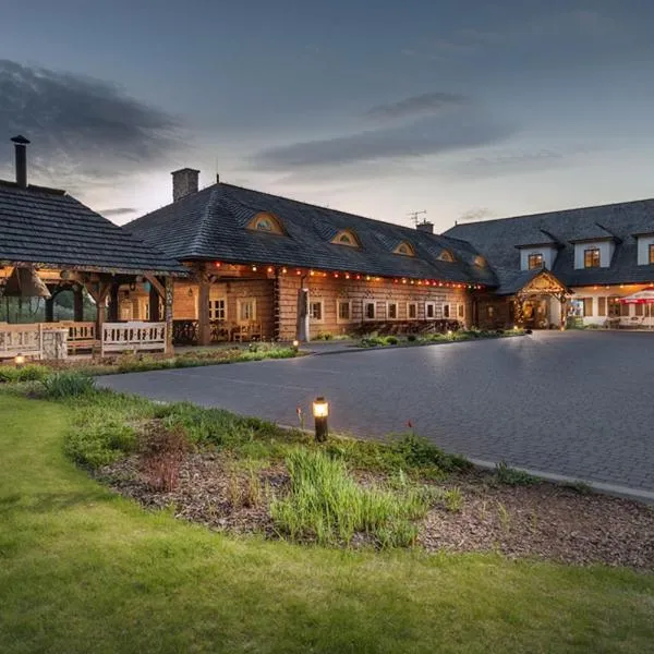 Lipowy Gościniec, hotel di Otwock Mały