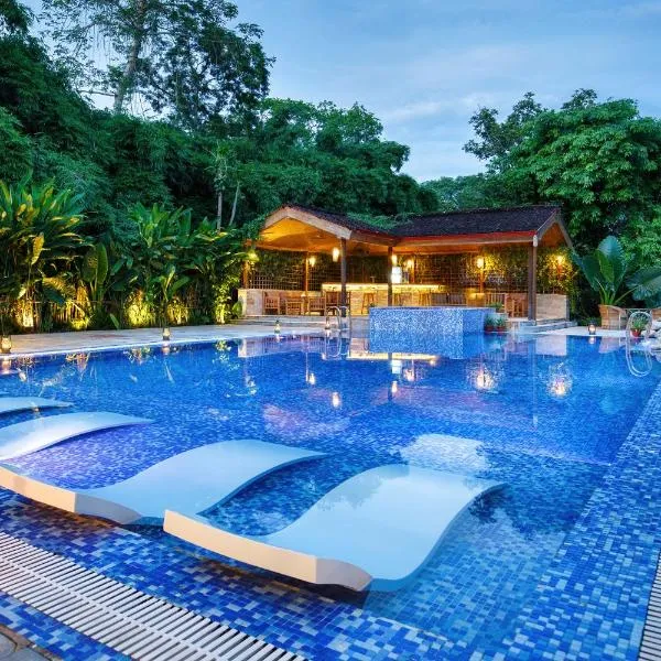 Green Mansions Jungle Resort, hotel v destinaci Sauraha