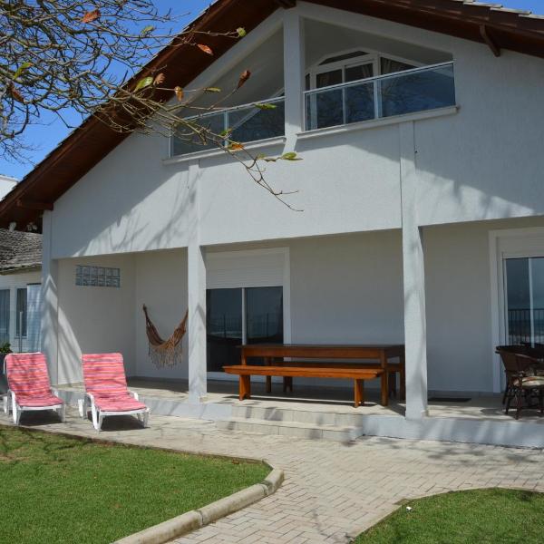 Belíssima Casa - Pé na areia - Bombinhas - Canto Grande - Foto 3