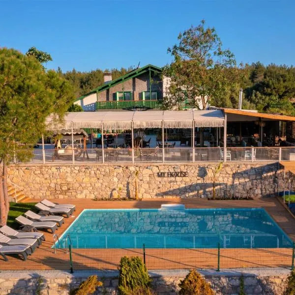 My House Urla, hotel in Izmir