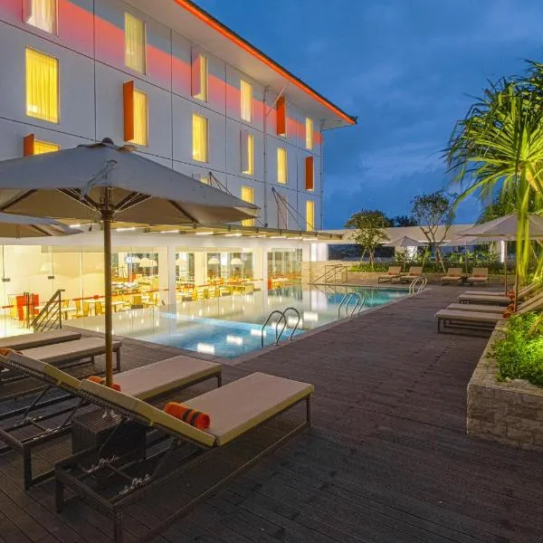 HARRIS Hotel and Conventions Denpasar Bali, Hotel in Denpasar