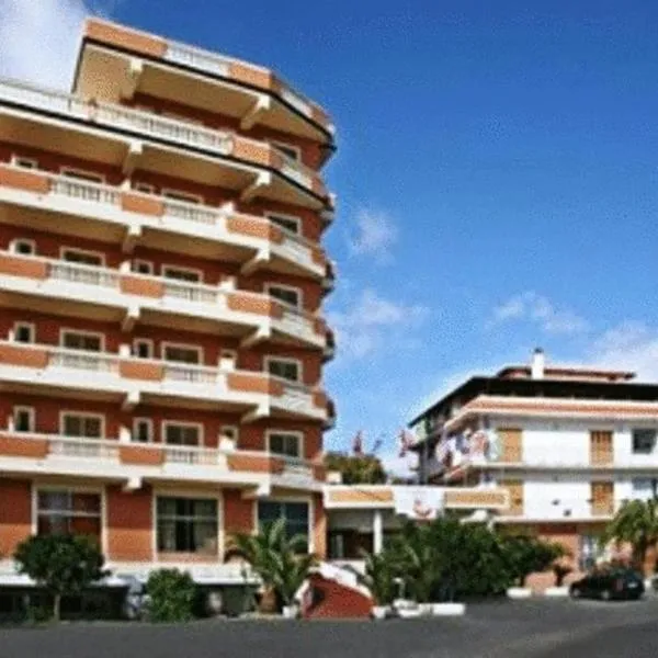 Hotel Casa Del Gourmet, hotel v destinaci Siderno Marina
