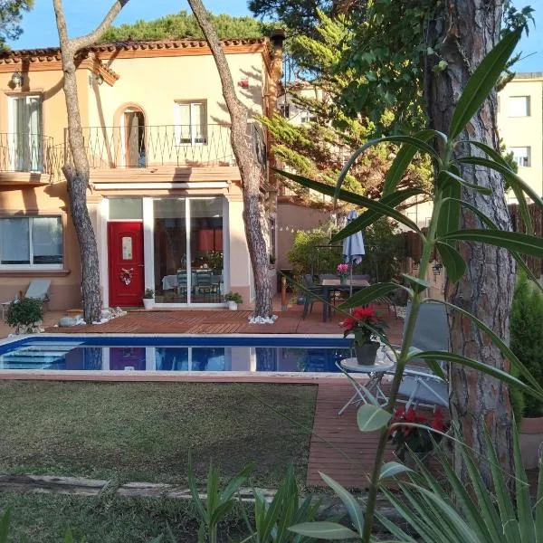 VILLA BELLA ESTANÇA, hotel in Castelldefels