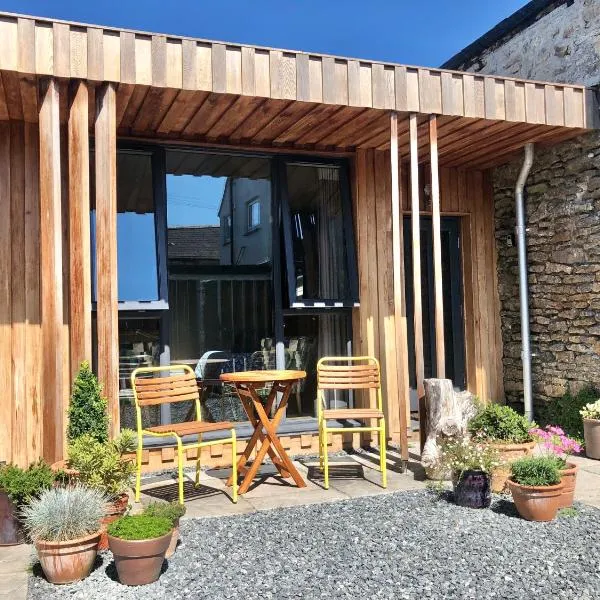 Archavon Luxury Studio, hotel v destinaci St Just